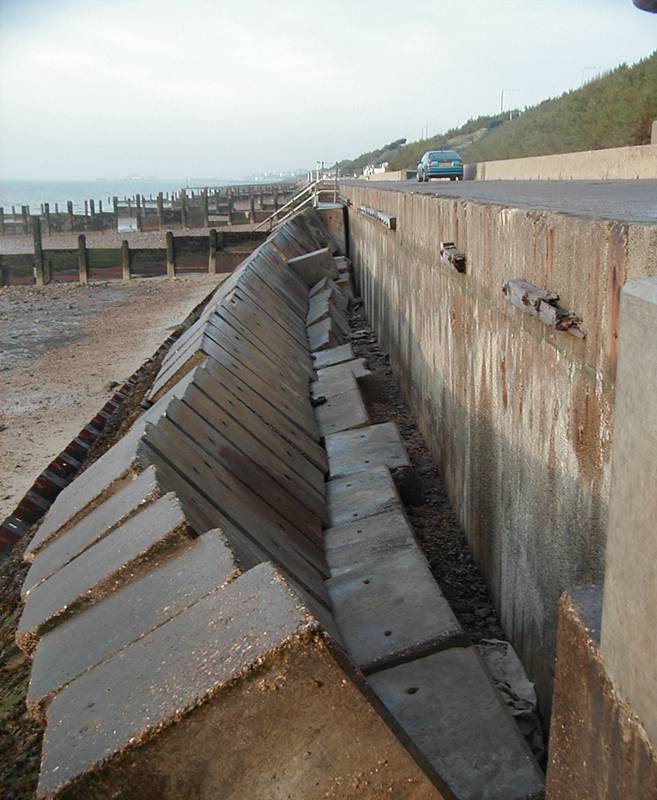 Sea defence June 2014